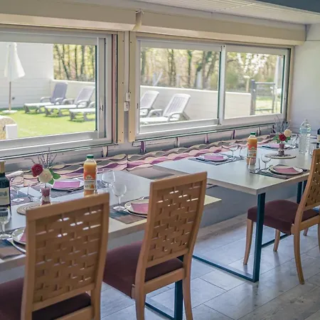 Piscine-spa-sauna, 25 Personnes, 5 Mn Ocean * Soulac-sur-Mer