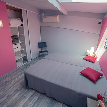 Вилла Piscine-spa-sauna, 25 Personnes, 5 Mn Ocean