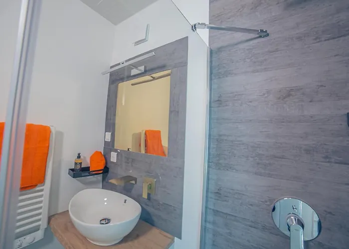 Piscine-spa-sauna, 25 Personnes, 5 Mn Ocean Villa